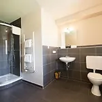 Kandahar Apartman
